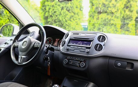 Volkswagen Tiguan I, 2012 год, 999 000 рублей, 10 фотография