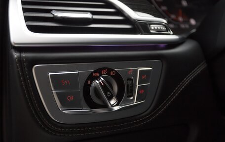 BMW 7 серия, 2019 год, 8 000 000 рублей, 30 фотография
