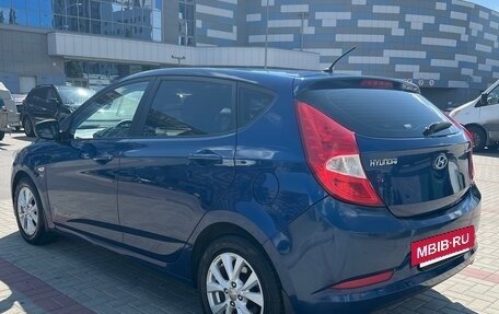 Hyundai Solaris II рестайлинг, 2014 год, 1 090 000 рублей, 4 фотография