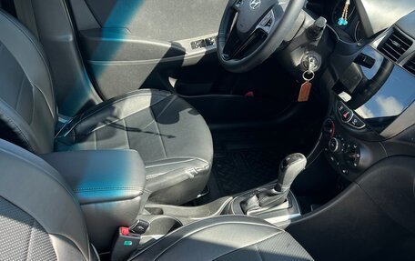 Hyundai Solaris II рестайлинг, 2014 год, 1 090 000 рублей, 11 фотография