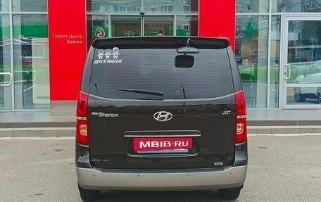 Hyundai Grand Starex Grand Starex I рестайлинг 2, 2019 год, 4 100 000 рублей, 6 фотография