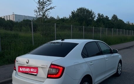 Skoda Rapid I, 2017 год, 690 000 рублей, 4 фотография