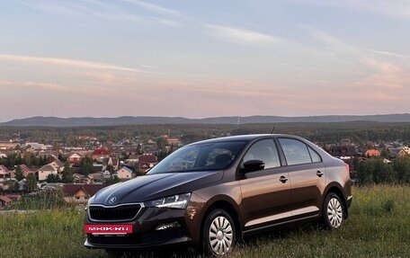 Skoda Rapid II, 2021 год, 1 890 000 рублей, 2 фотография