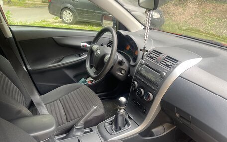 Toyota Corolla, 2010 год, 920 000 рублей, 8 фотография