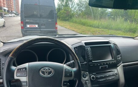 Toyota Land Cruiser 200, 2007 год, 3 000 000 рублей, 5 фотография