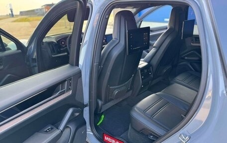 Porsche Cayenne III, 2025 год, 13 550 000 рублей, 9 фотография