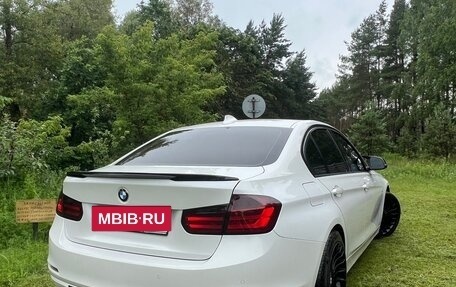 BMW 3 серия, 2012 год, 1 420 000 рублей, 4 фотография