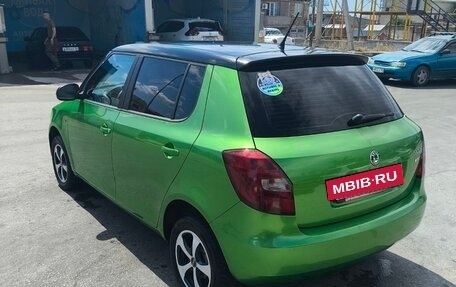 Skoda Fabia II, 2012 год, 999 999 рублей, 6 фотография
