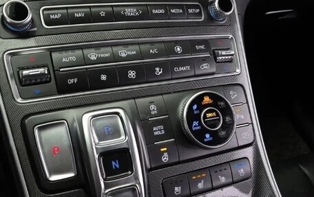 Hyundai Santa Fe IV, 2022 год, 3 168 000 рублей, 5 фотография