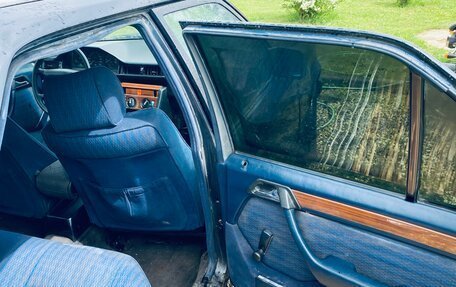 Mercedes-Benz E-Класс, 1992 год, 265 000 рублей, 6 фотография