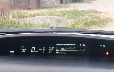 Toyota Prius, 2009 год, 1 300 000 рублей, 5 фотография