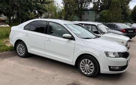 Skoda Rapid I, 2019 год, 1 280 000 рублей, 2 фотография