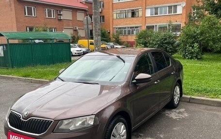 Skoda Octavia, 2014 год, 1 050 000 рублей, 2 фотография