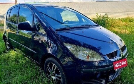 Mitsubishi Colt VI рестайлинг, 2006 год, 330 000 рублей, 2 фотография
