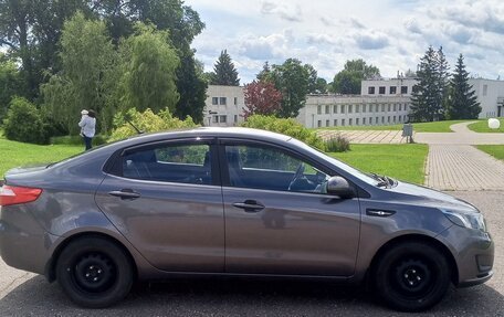KIA Rio III рестайлинг, 2013 год, 925 000 рублей, 4 фотография
