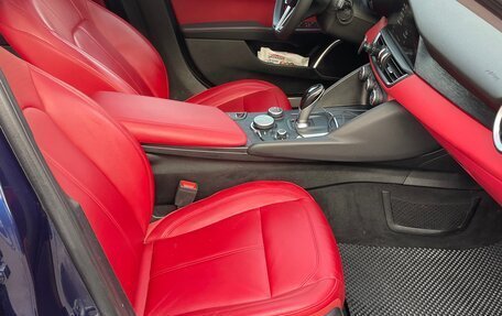 Alfa Romeo Giulia II, 2019 год, 2 999 999 рублей, 9 фотография