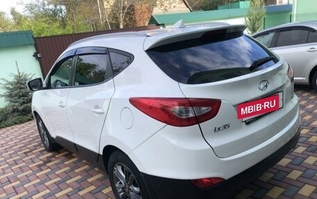 Hyundai ix35 I рестайлинг, 2013 год, 1 580 000 рублей, 4 фотография