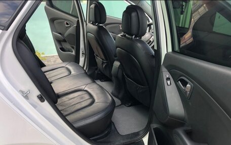 Hyundai ix35 I рестайлинг, 2013 год, 1 580 000 рублей, 17 фотография