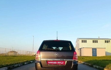 Opel Zafira B, 2009 год, 680 000 рублей, 4 фотография