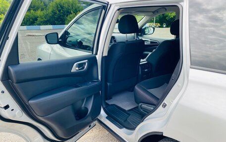Nissan Pathfinder, 2019 год, 2 300 000 рублей, 15 фотография