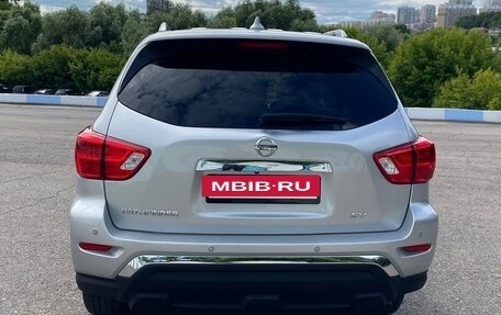 Nissan Pathfinder, 2019 год, 2 300 000 рублей, 6 фотография