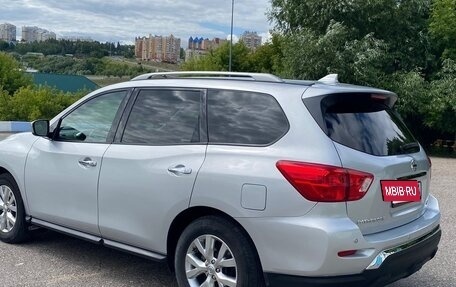Nissan Pathfinder, 2019 год, 2 300 000 рублей, 4 фотография
