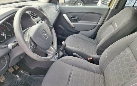 Renault Sandero II рестайлинг, 2015 год, 899 000 рублей, 10 фотография