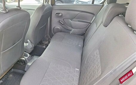 Renault Sandero II рестайлинг, 2015 год, 899 000 рублей, 11 фотография