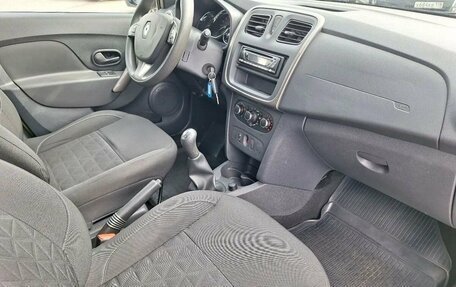 Renault Sandero II рестайлинг, 2015 год, 899 000 рублей, 14 фотография