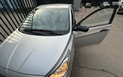 Hyundai Solaris II рестайлинг, 2011 год, 869 000 рублей, 1 фотография