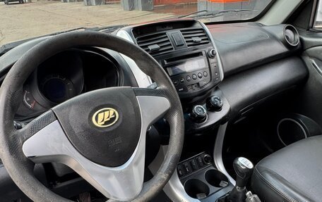Lifan X60 I рестайлинг, 2013 год, 370 000 рублей, 12 фотография