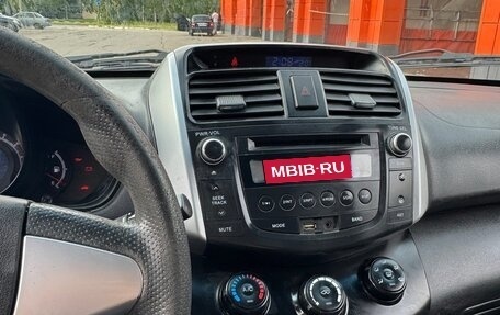 Lifan X60 I рестайлинг, 2013 год, 370 000 рублей, 13 фотография