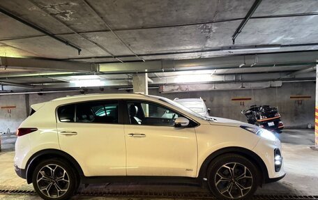 KIA Sportage IV рестайлинг, 2021 год, 2 999 000 рублей, 4 фотография