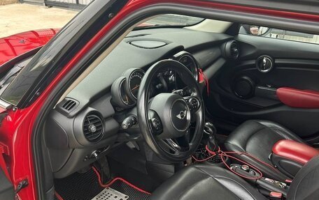 MINI Hatch, 2017 год, 2 100 000 рублей, 3 фотография