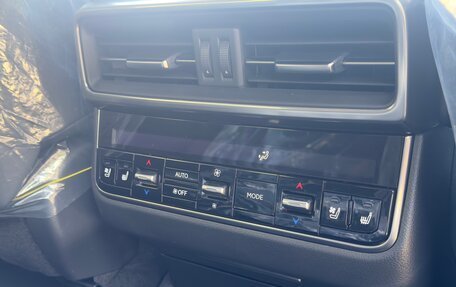 Lexus LX, 2024 год, 18 200 000 рублей, 9 фотография