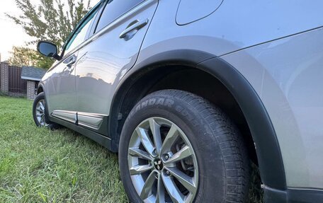 Mitsubishi Outlander III рестайлинг 3, 2018 год, 2 395 000 рублей, 39 фотография