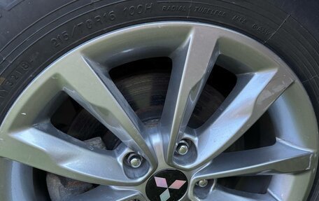 Mitsubishi Outlander III рестайлинг 3, 2018 год, 2 395 000 рублей, 35 фотография