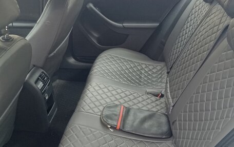 Volkswagen Jetta VI, 2015 год, 1 000 000 рублей, 1 фотография