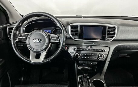 KIA Sportage IV рестайлинг, 2018 год, 2 047 000 рублей, 12 фотография