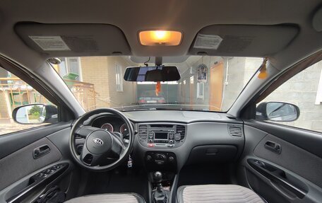 KIA Rio II, 2010 год, 600 000 рублей, 6 фотография