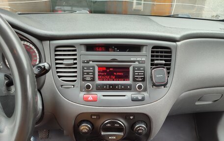 KIA Rio II, 2010 год, 600 000 рублей, 7 фотография