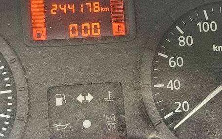 Renault Logan I, 2010 год, 350 000 рублей, 6 фотография