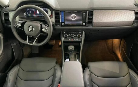 Skoda Kodiaq I, 2025 год, 4 750 000 рублей, 9 фотография