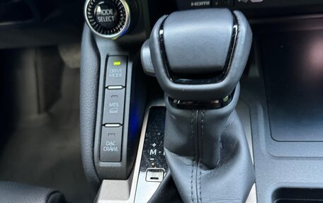 Toyota Land Cruiser Prado, 2024 год, 9 250 000 рублей, 12 фотография