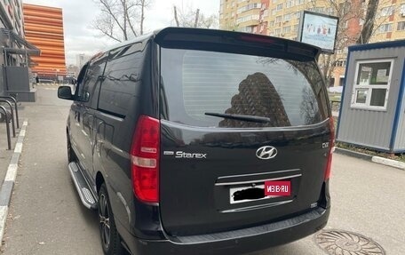 Hyundai Grand Starex Grand Starex I рестайлинг 2, 2011 год, 1 430 000 рублей, 4 фотография