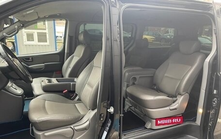 Hyundai Grand Starex Grand Starex I рестайлинг 2, 2011 год, 1 430 000 рублей, 16 фотография
