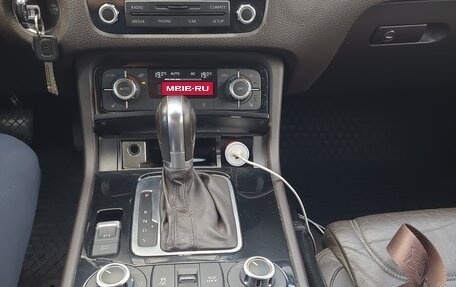 Volkswagen Touareg III, 2011 год, 1 950 000 рублей, 3 фотография