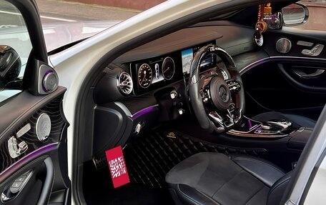 Mercedes-Benz E-Класс, 2016 год, 3 399 000 рублей, 27 фотография