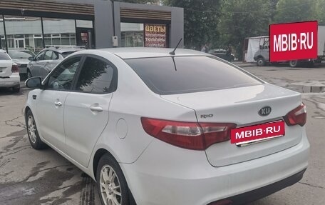 KIA Rio III рестайлинг, 2014 год, 985 900 рублей, 8 фотография