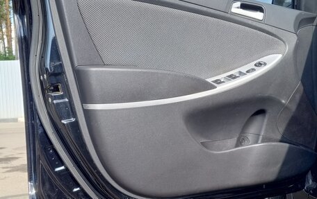 Hyundai Solaris II рестайлинг, 2012 год, 585 000 рублей, 6 фотография